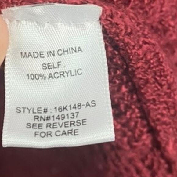 Altar'd State Rasberry Red Oversized Chunky V-Neck Knit Hi-Low Tunic Sweater - Picture 7 of 9